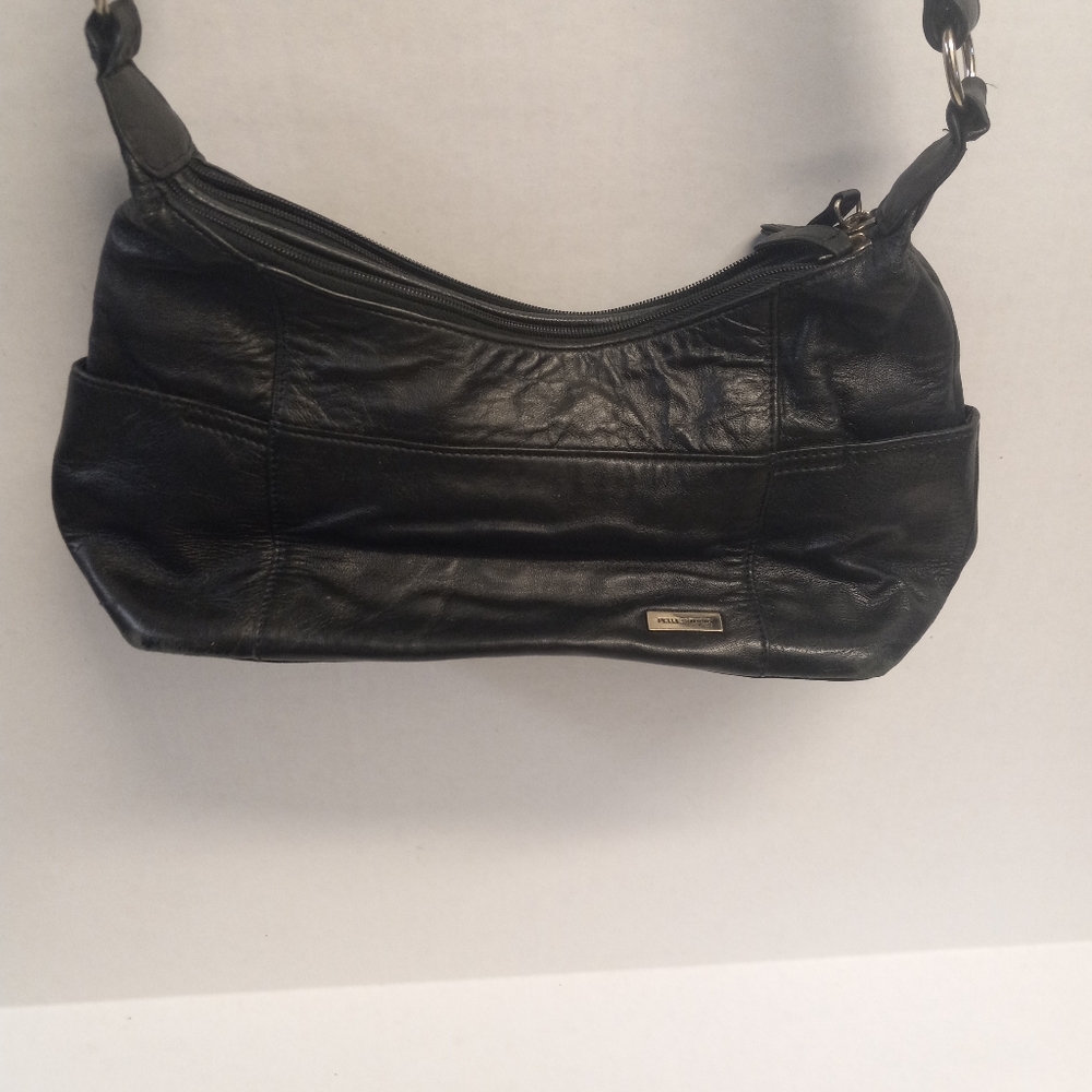 Pelle Studio Leather Shoulder Bag